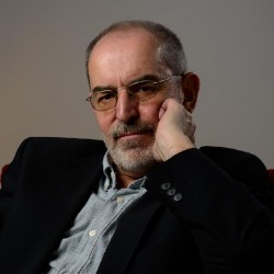 ÚSMĚVY IVO ŠMOLDASE
