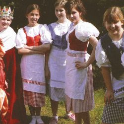 TŘI PRINCEZNY NA VDÁVÁNÍ