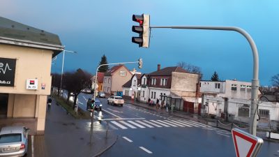 OPRAVA NÁCHODSKÉ MEZI HRDOŇOVICKOU A CHODOVICKOU