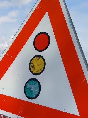 REKONSTRUKCE AUTOBUSOVÉ ZASTÁVKY CHVALY VE SMĚRU Z CENTRA